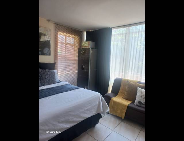 3 bed property to rent in ARCADIA